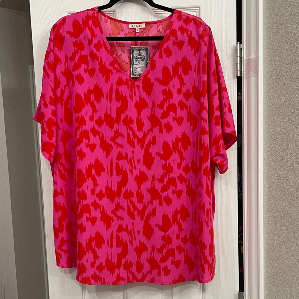 JODIFL Pink and Red Patterned Tunic